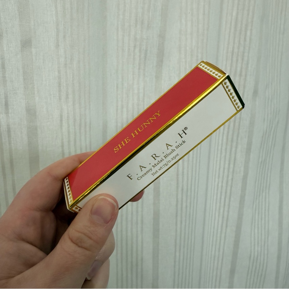 NIB🎉 FARAH Hunny Malai Blush Stick - She Creamy (Rose Petal Pink) - Picture 2 of 6